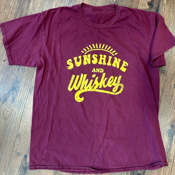 🦋 5/$15 western graphic tee - Picture 1 of 1